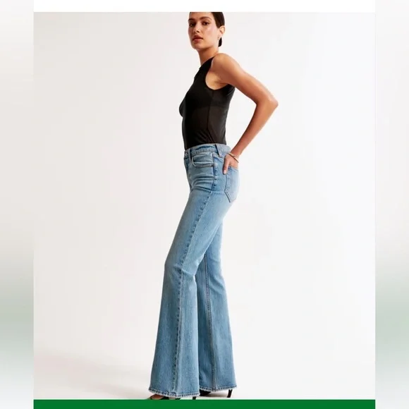 Abercrombie & Fitch Jeans The Flare Ultra High Rise Medium Blue - Picture 3 of 12